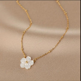 Stainless Steel Halskette "Flower" 18 Karat vergoldet